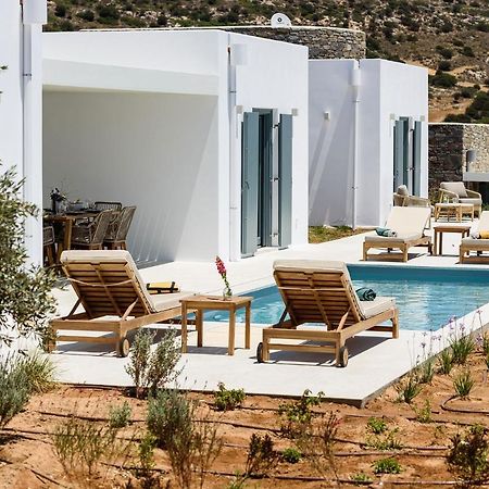 Villa Complex White And Rocks Páros Exteriér fotografie