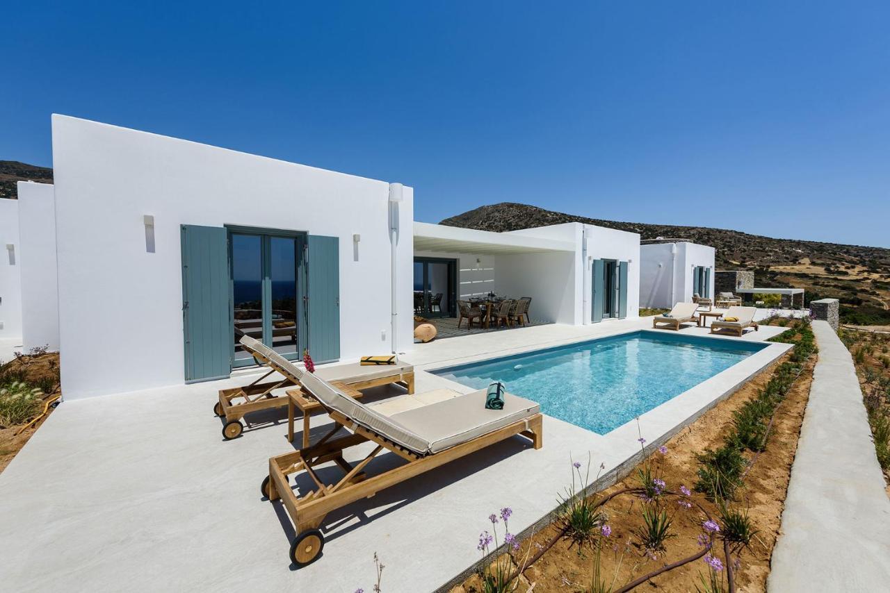 Villa Complex White And Rocks Páros Exteriér fotografie