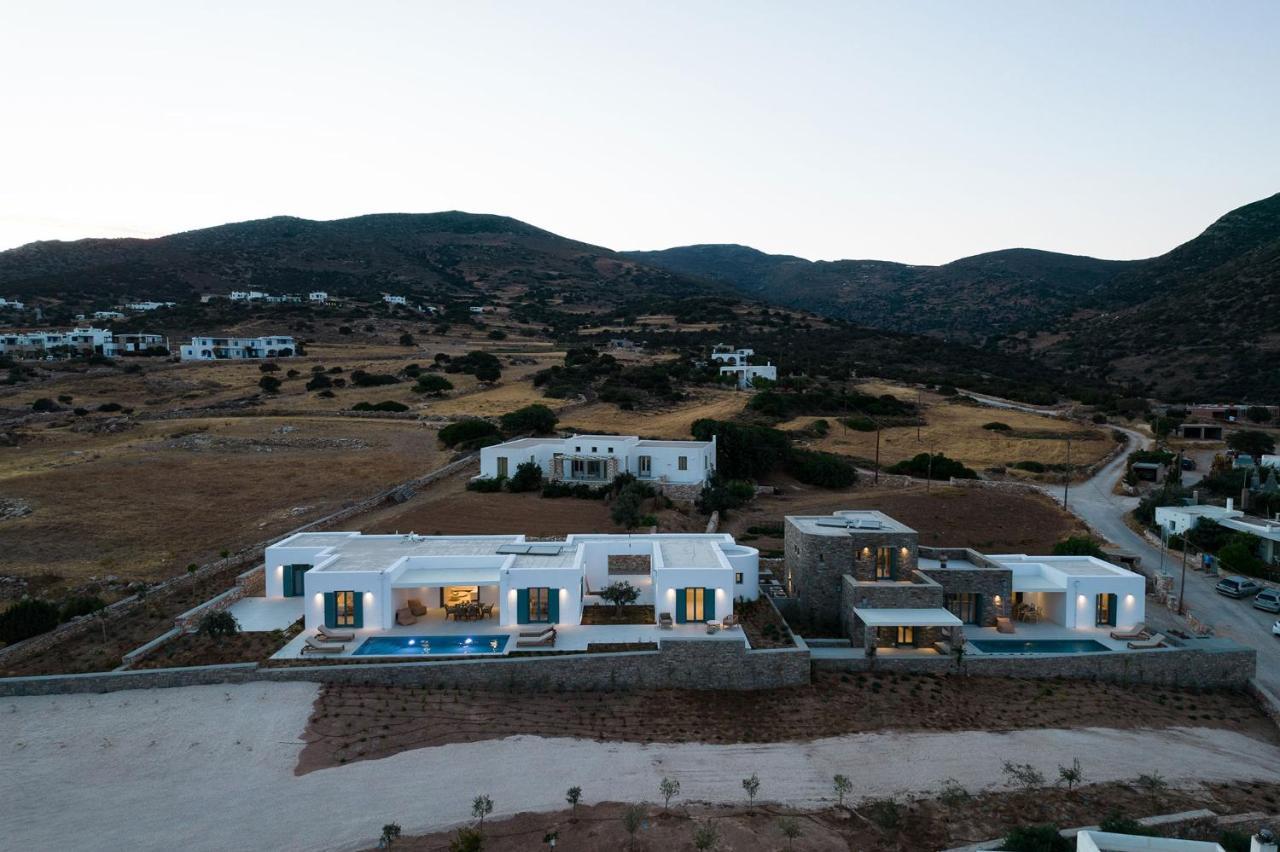 Villa Complex White And Rocks Páros Exteriér fotografie