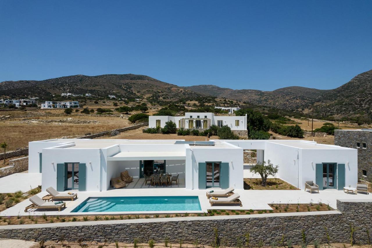 Villa Complex White And Rocks Páros Exteriér fotografie